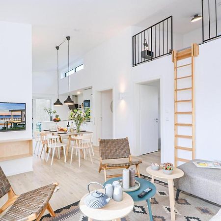 3 Bedroom Awesome Home In Lembruch-Duemmer See Esterno foto