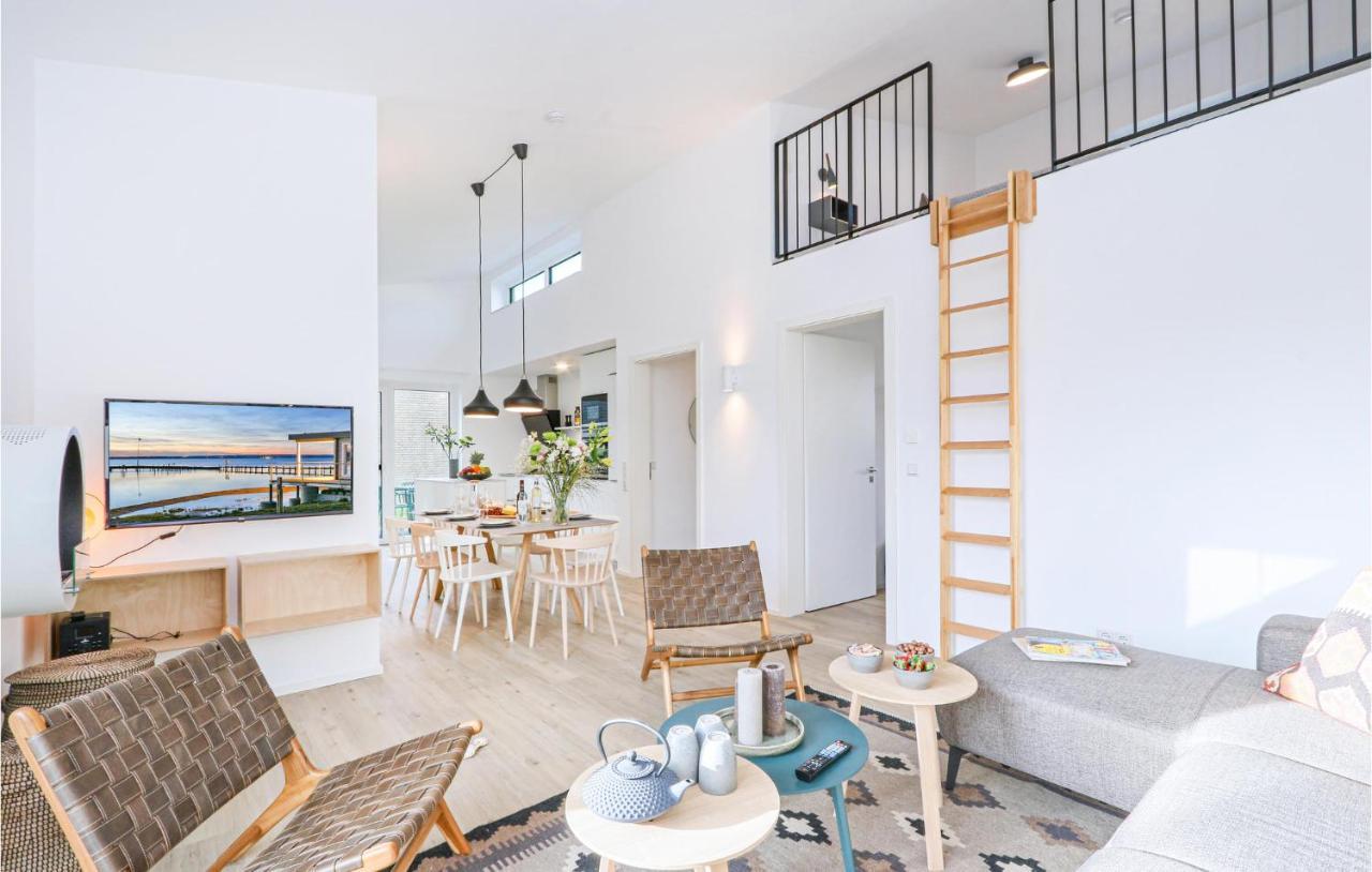 3 Bedroom Awesome Home In Lembruch-Duemmer See Esterno foto